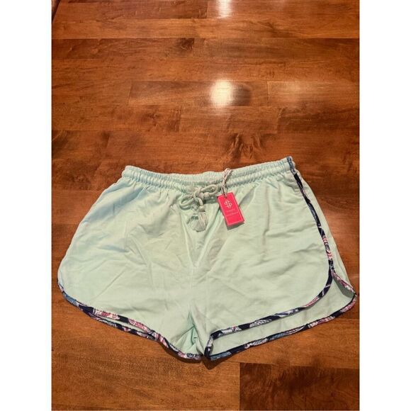 Woman’s new with tags simply southern shorts size large - Picture 1 of 4